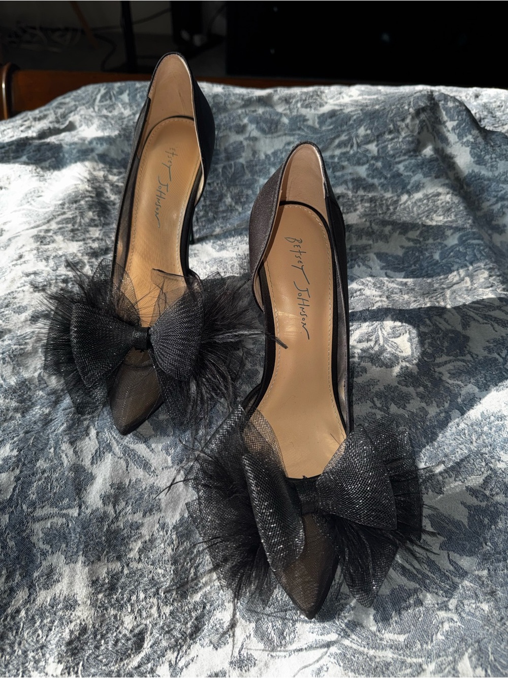 Betsey Johnson Black Pointed Toe Bow Heels